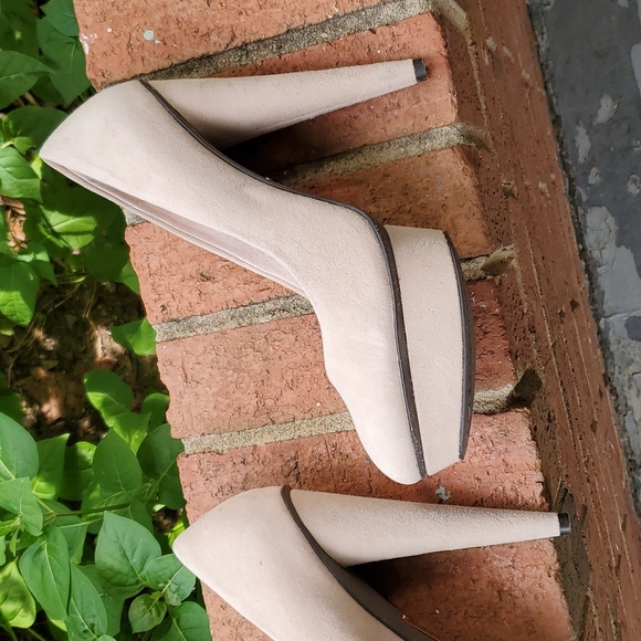 5/$25 - STEVEN by Steve Madden heels - Picture 5 of 10